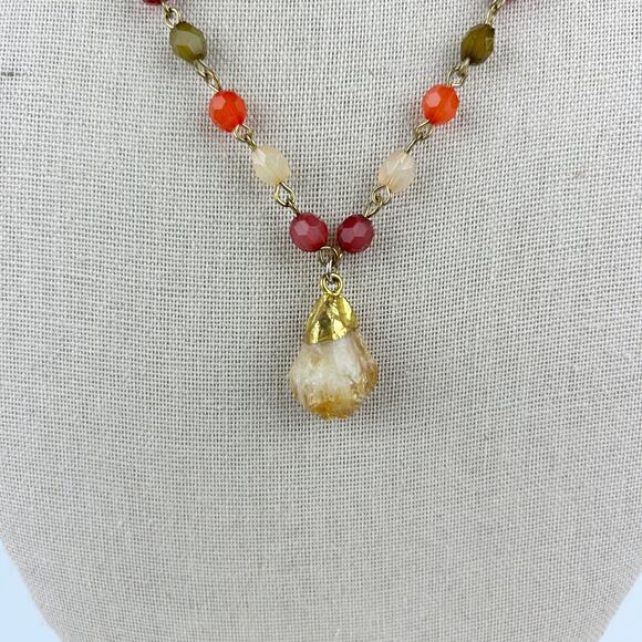 Boho Orange & Red Beaded‎ Necklace – Geode Pendant, Gold Chain, Adjustable - Picture 2 of 5